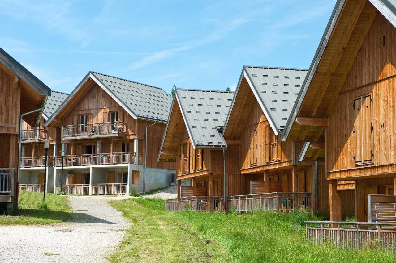 Madame Vacances Les Chalets Du Berger Premium*** La Féclaz Exterior foto